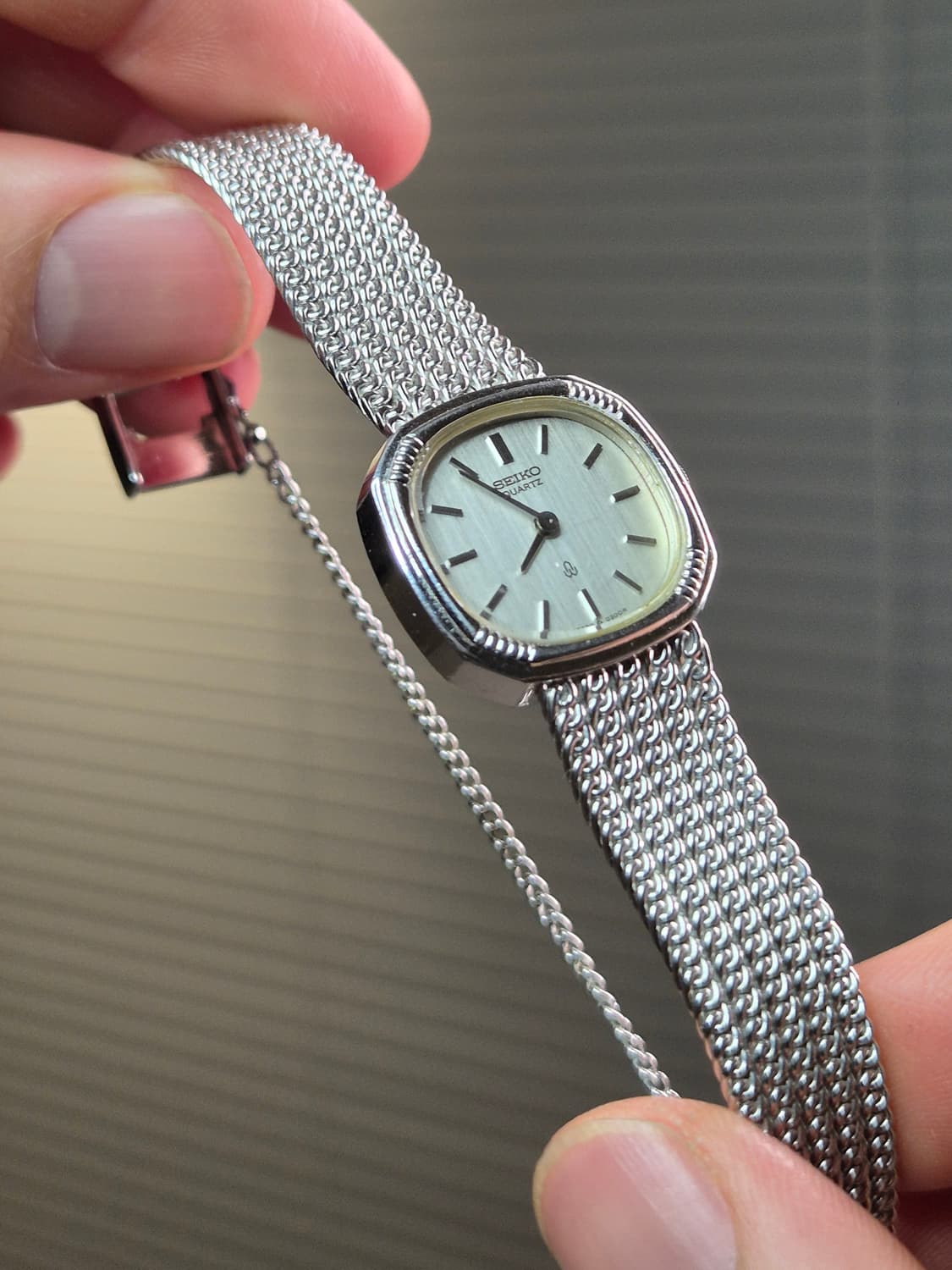 Vintage Seiko quartz silver tone ladies 상품이미지2