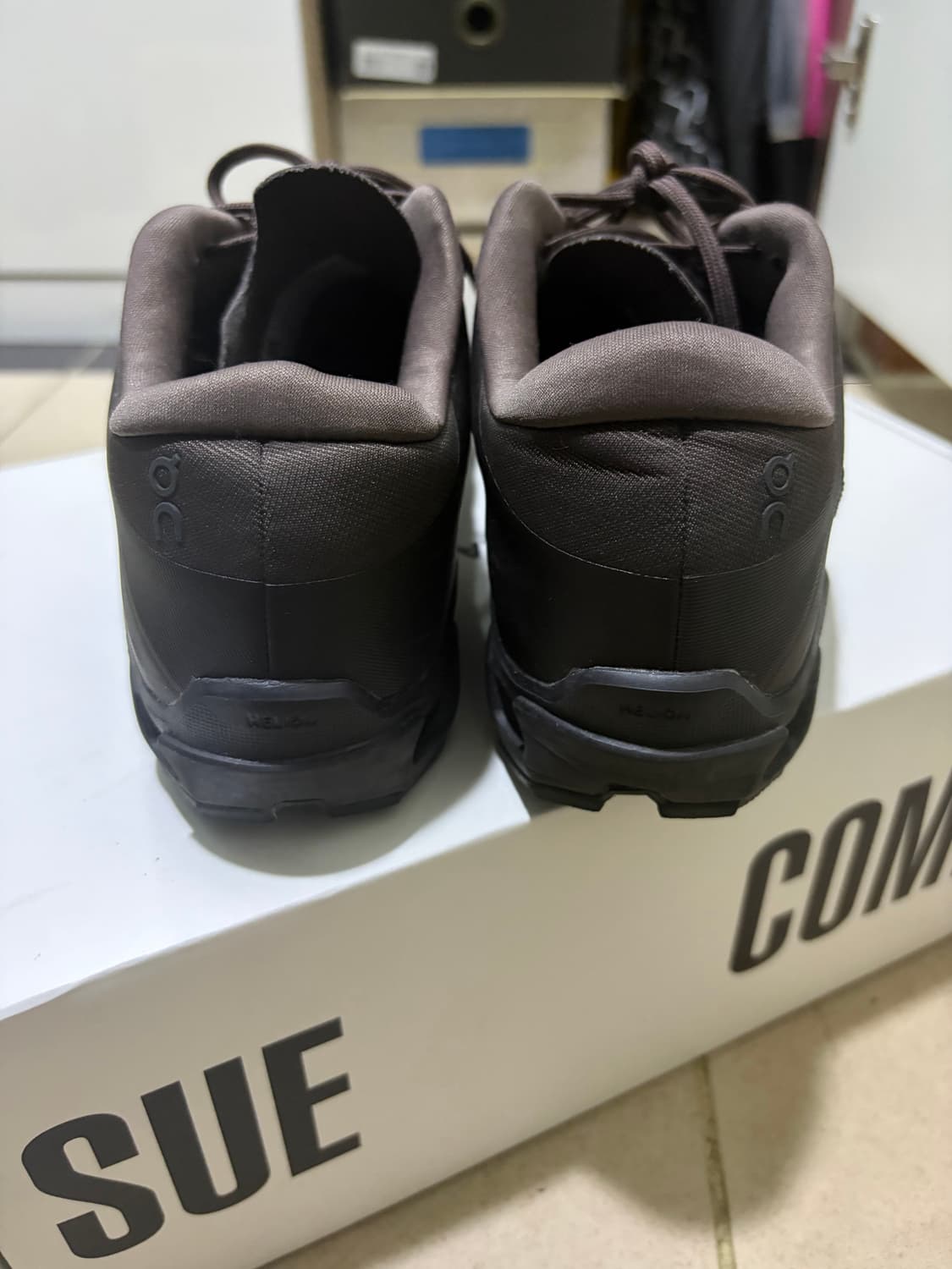 온 러닝 x 포스트 아카이브 팩션 (파프) 클라우드벤쳐 피크 상품이미지8