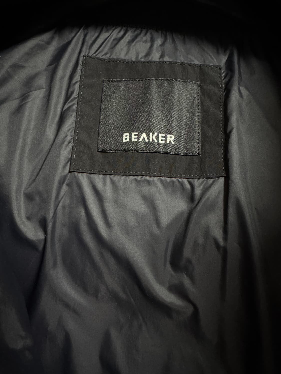 23FW 삼성물산 비이커 카라코람느낌 패딩 블랙 100~105 상품이미지4