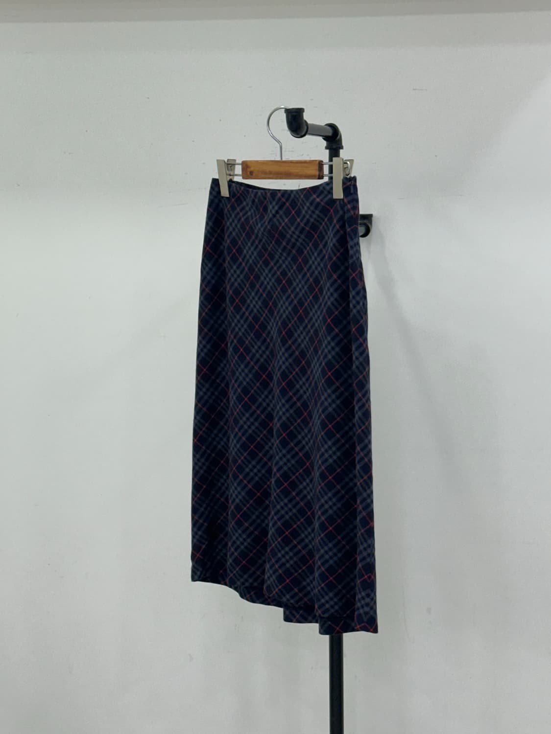 버버리 체크 스커트 상품이미지4