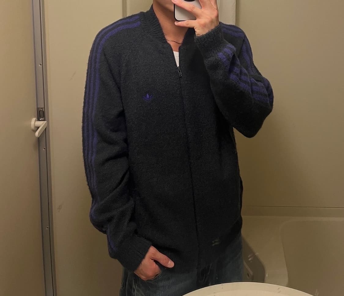 [새상품] L) 아디다스 니트 슈퍼스타 트랙탑 다크그레이 상품이미지1