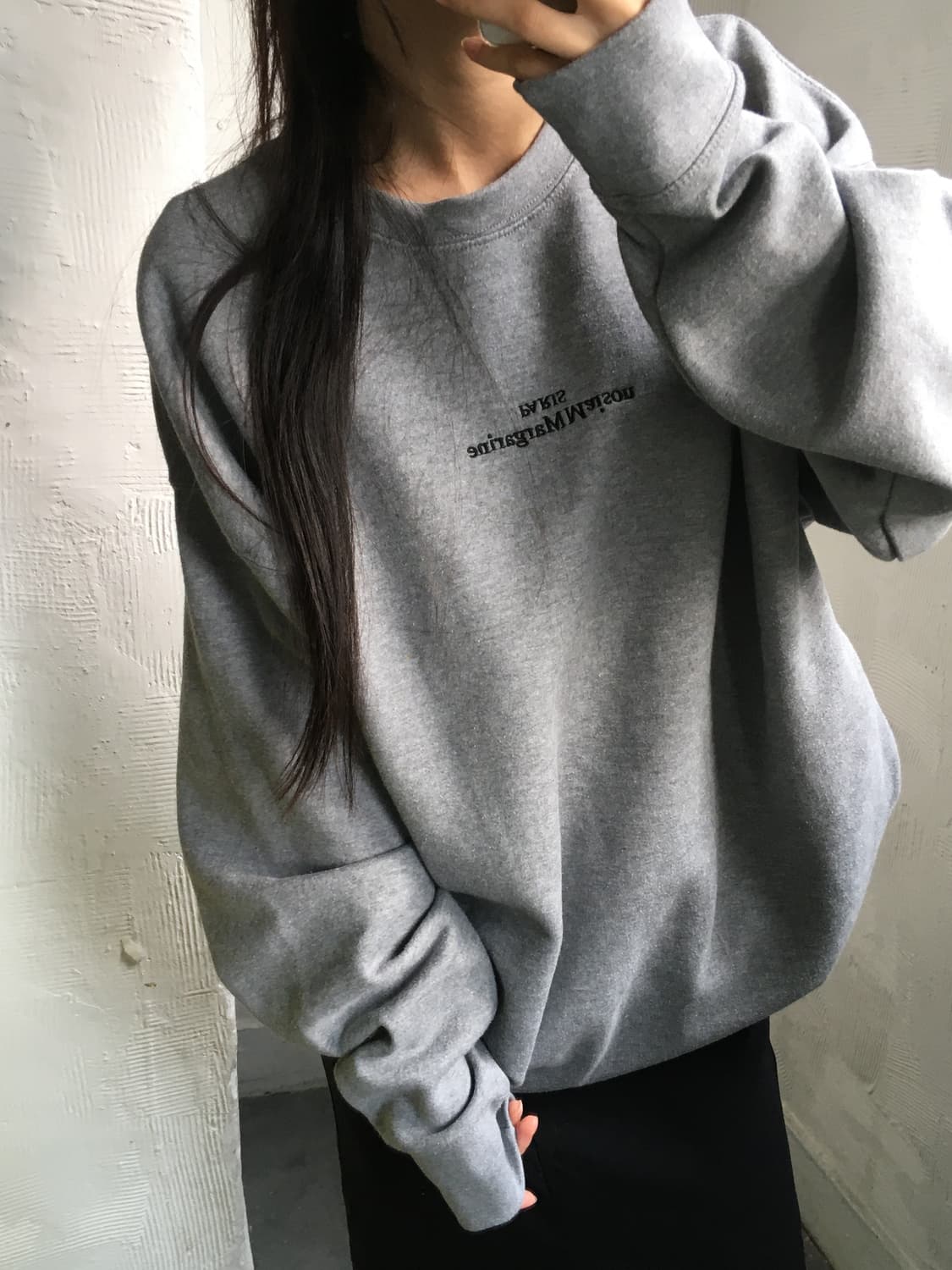 하우스 오브 950 리버스 로고 그레이 맨투맨 상품이미지3