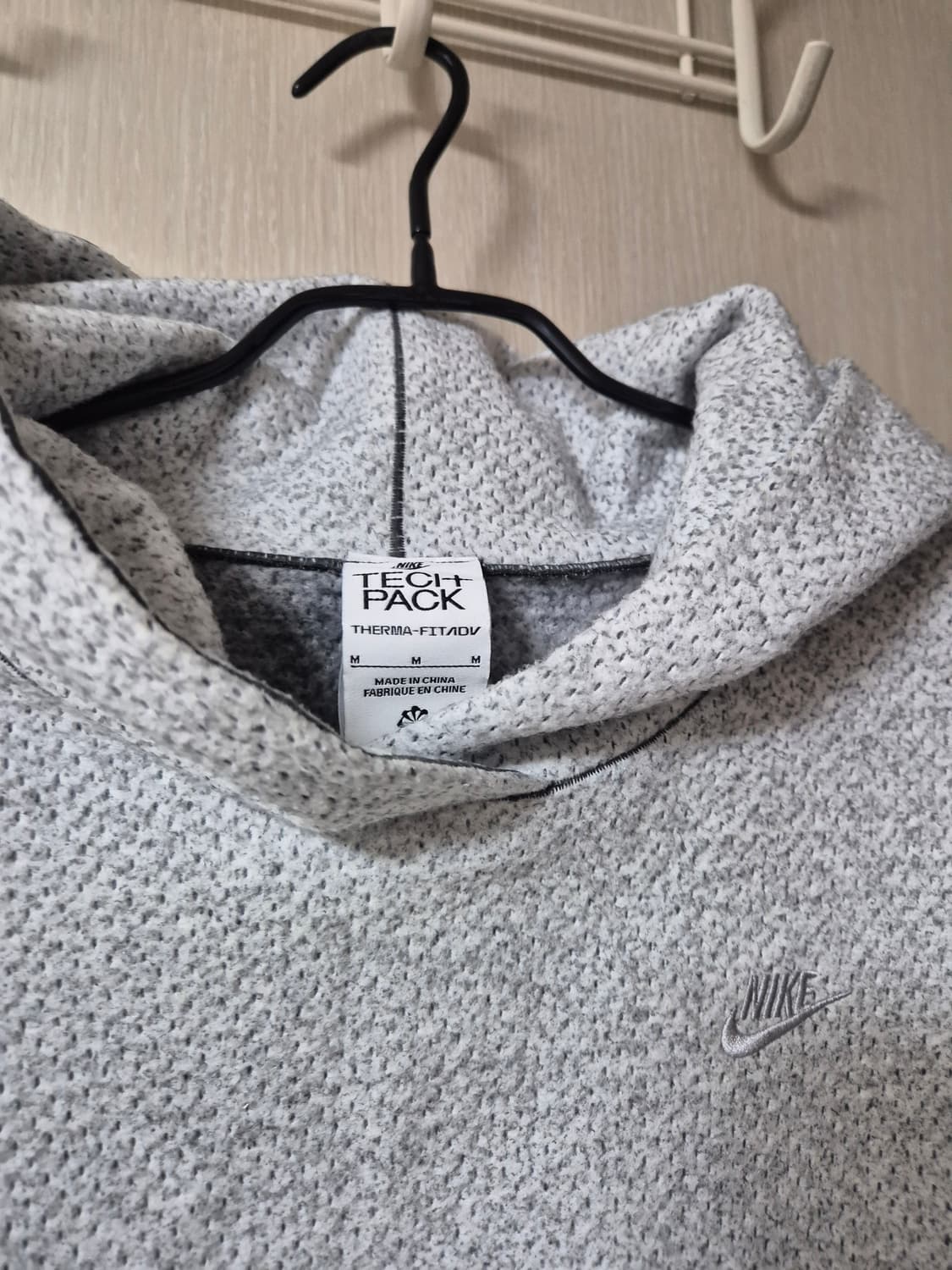 (23년)  나이키 테크팩 후드티 그레이 후드 여성 M 상품이미지3