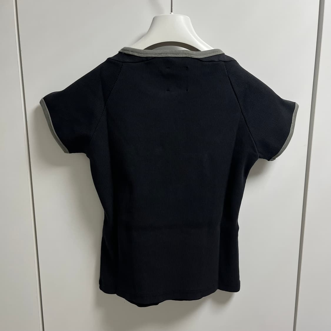 [XS,S,M,L]로아하이킹 26ss Guniy Ribbed 베이비티셔츠 상품이미지2