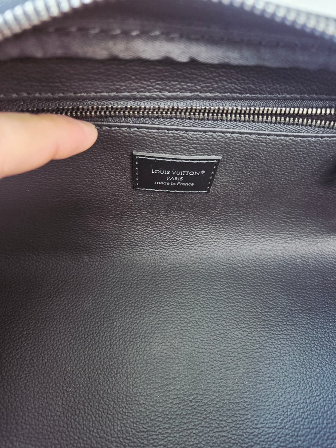 루이비통 모노그램  돕 키트 파우치 상품이미지10