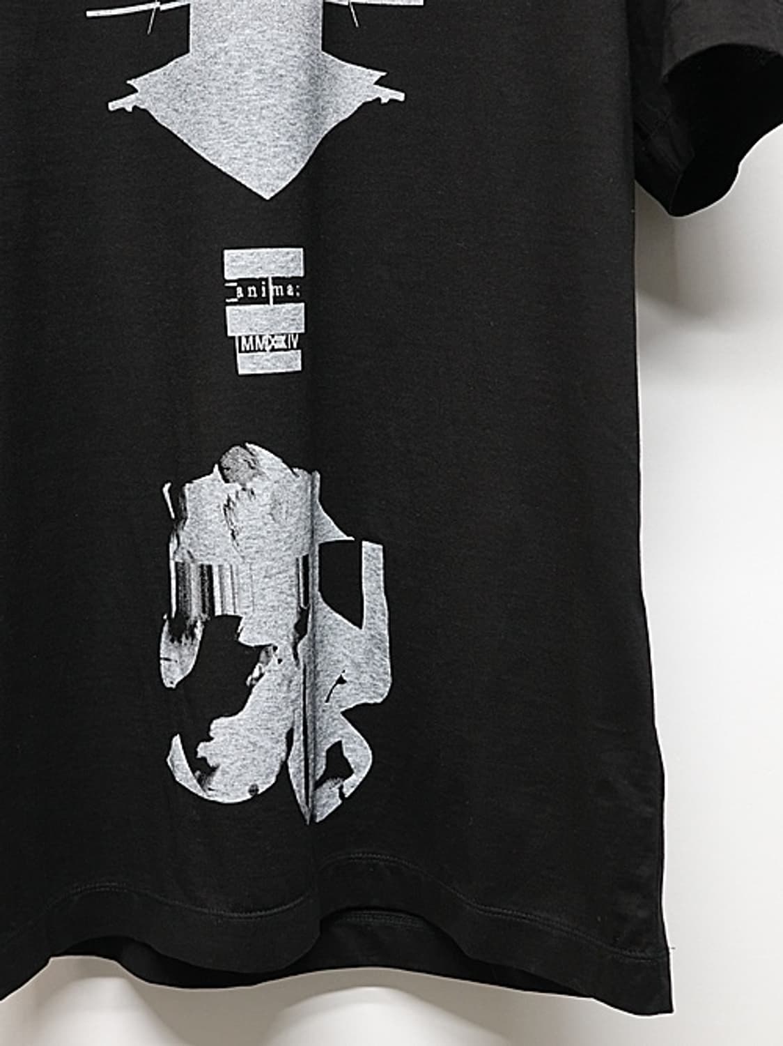 새상품 율리우스 코튼 그래픽 블랙 반팔 3사이즈 상품이미지4