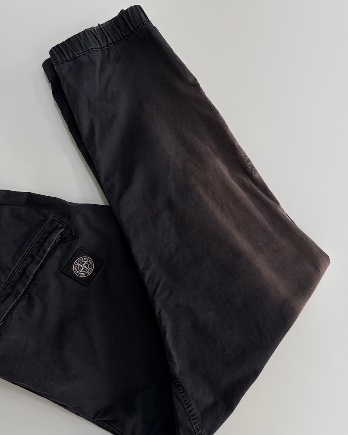 [32인치]스톤아일랜드 로고 밴딩 조거 팬츠 상품이미지7