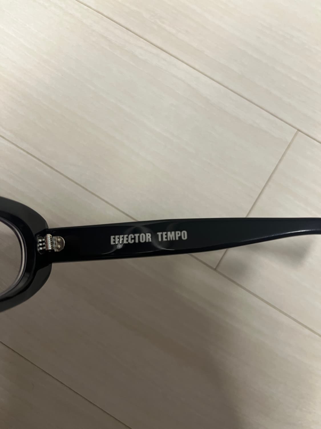 이펙터 템포 TEMPO  뿔테 블랫 새제품  판매합니다 상품이미지5