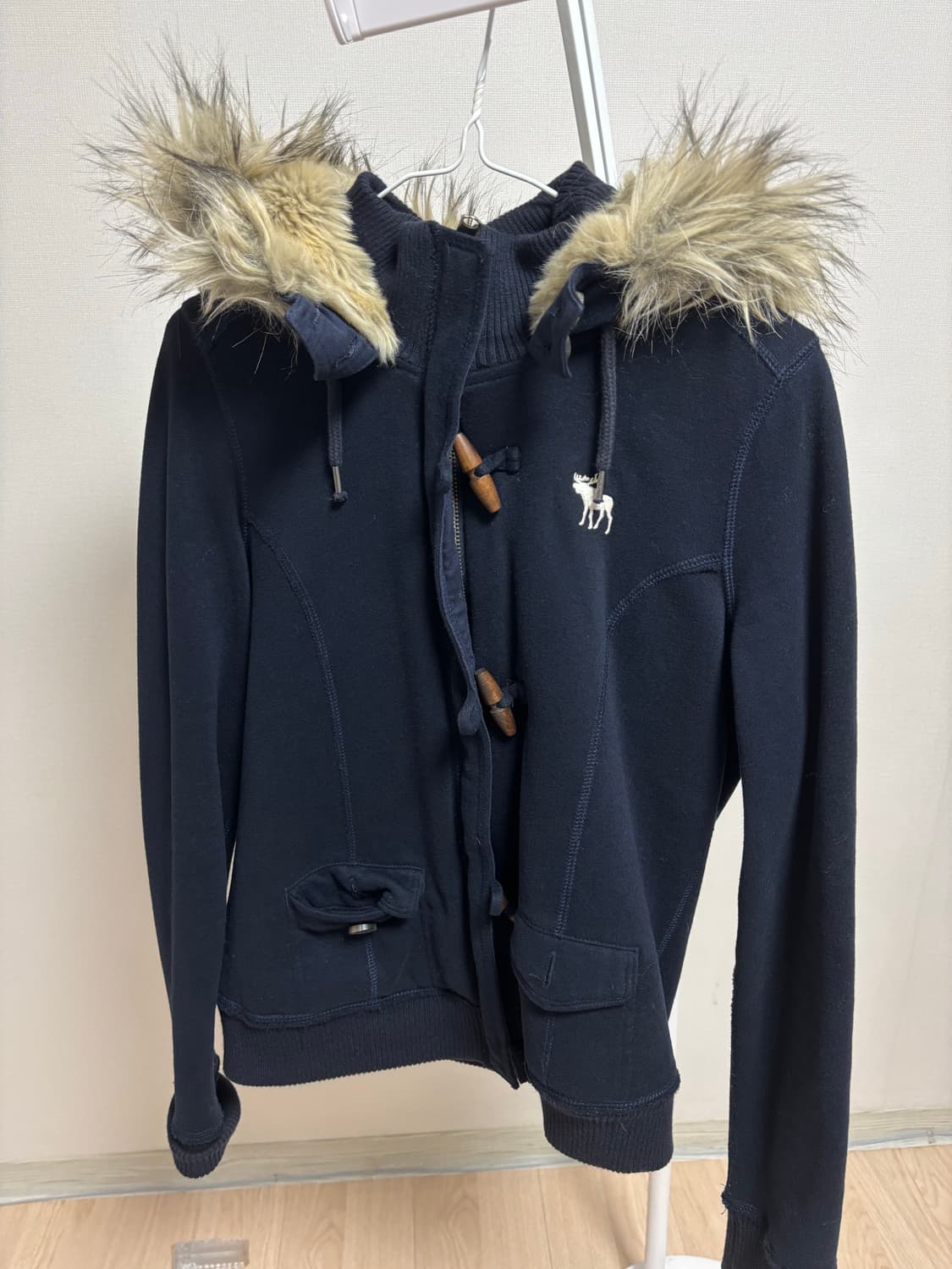 아베크롬비 기모 털 떡볶이 코트 M 상품이미지1