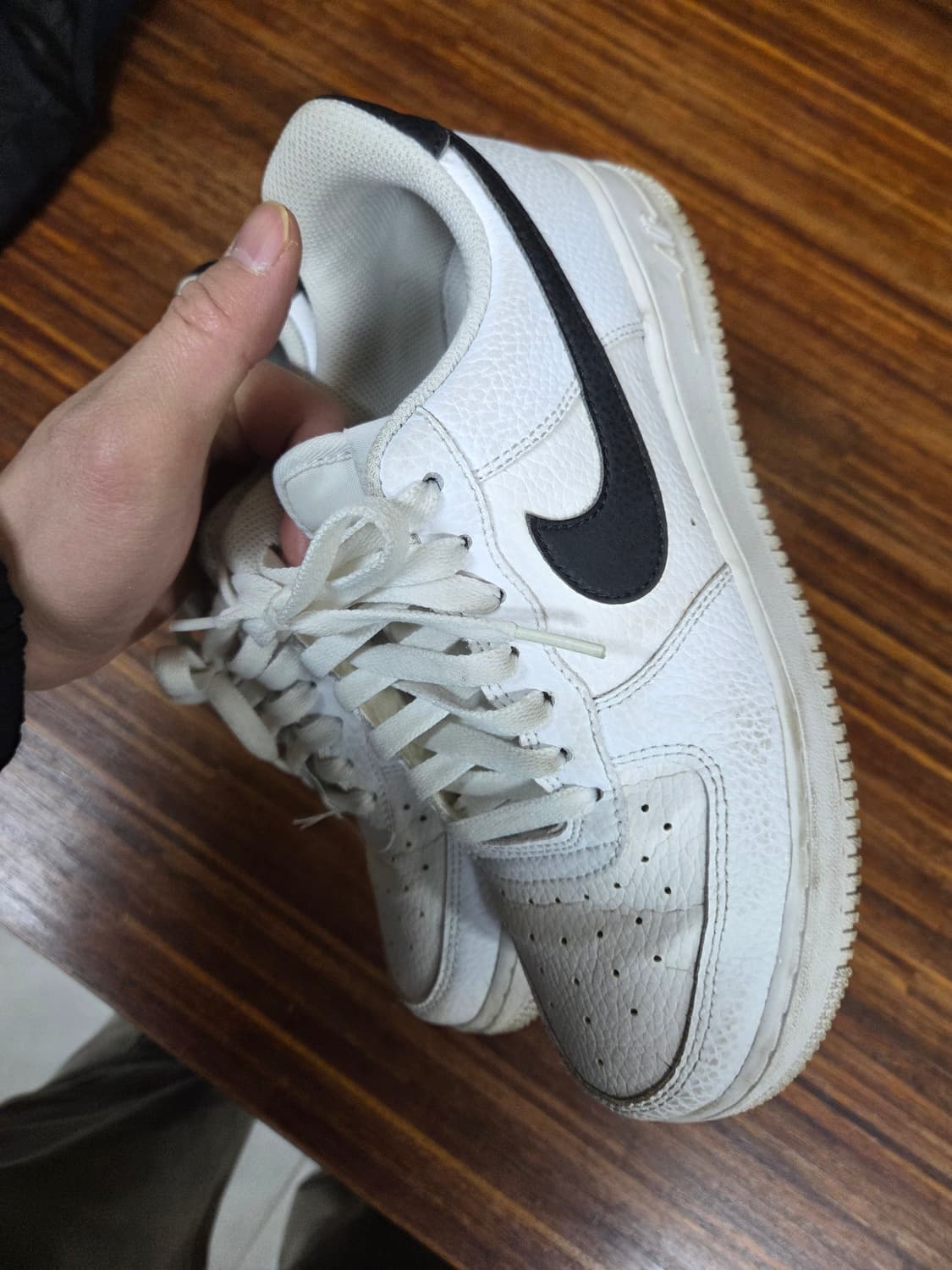 나이키 에어포스 07 로우 흰검 250 상품이미지7