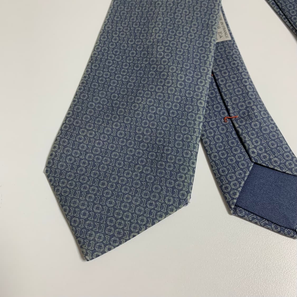 에르메스 빈티지 중고넥타이 B+등급 8cm 신형라벨 상품이미지10