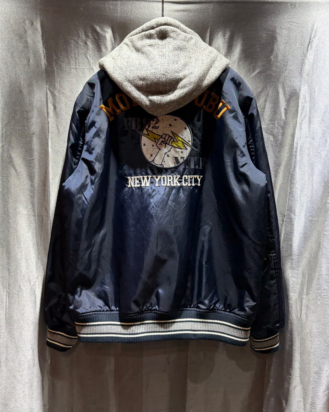 L FUBU 푸부 뉴욕시티 프레첼 나일론 후드 봄버 상품이미지3