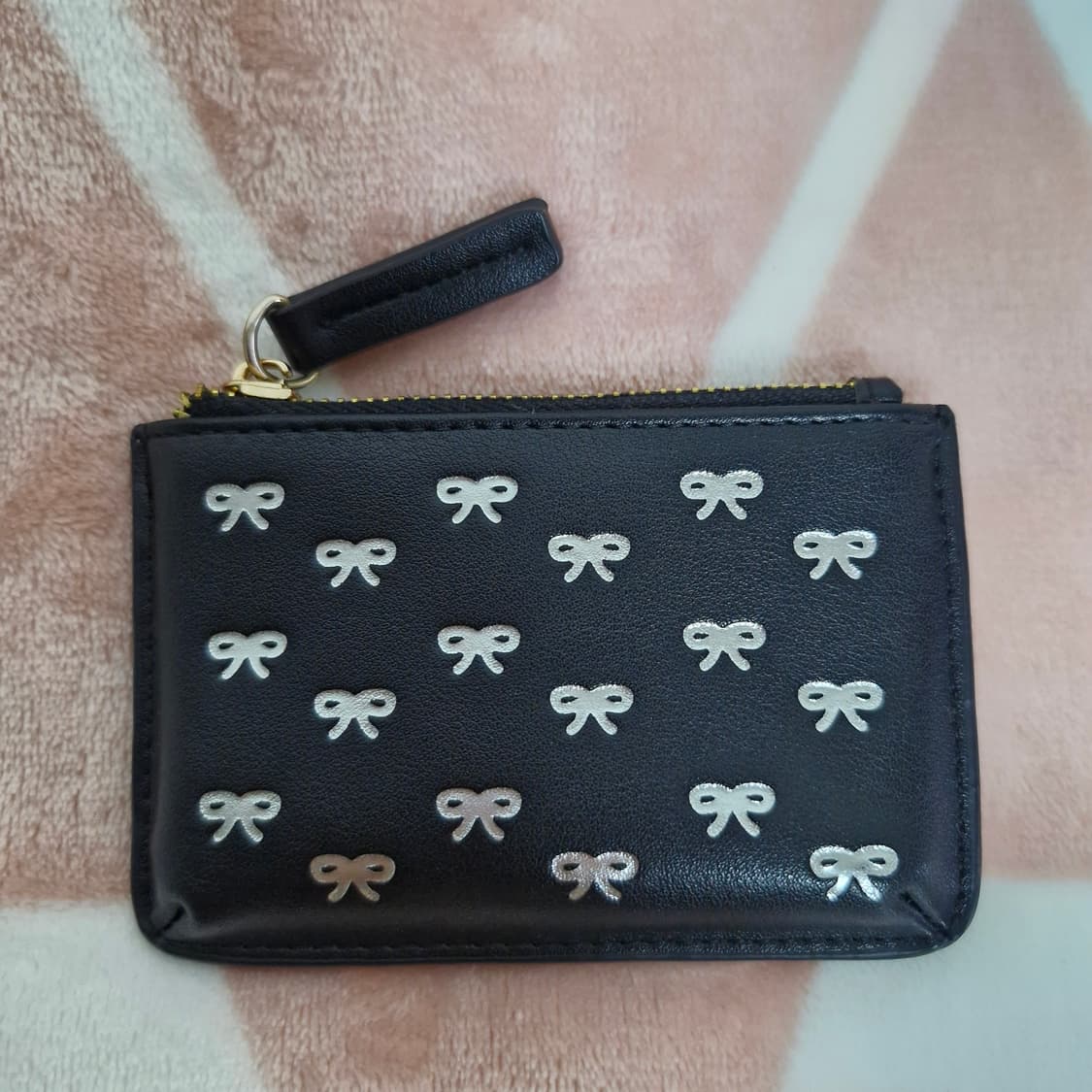 빔즈 Casselini 카드 지갑 블랙 실버 리본 디테일 상품이미지3