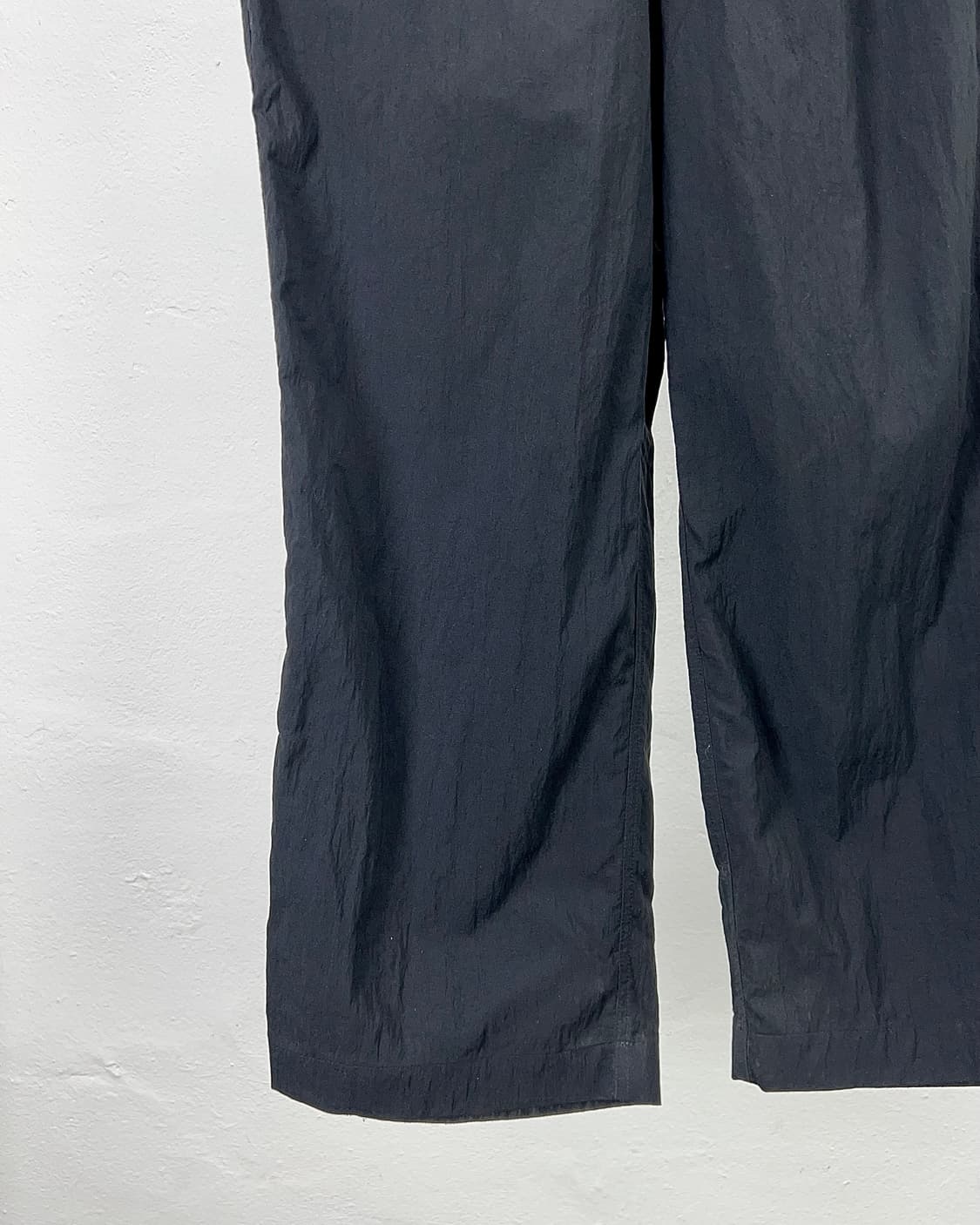 y3 블랙 나일론 립스탑 유틸리티 백 포켓 팬츠 상품이미지4