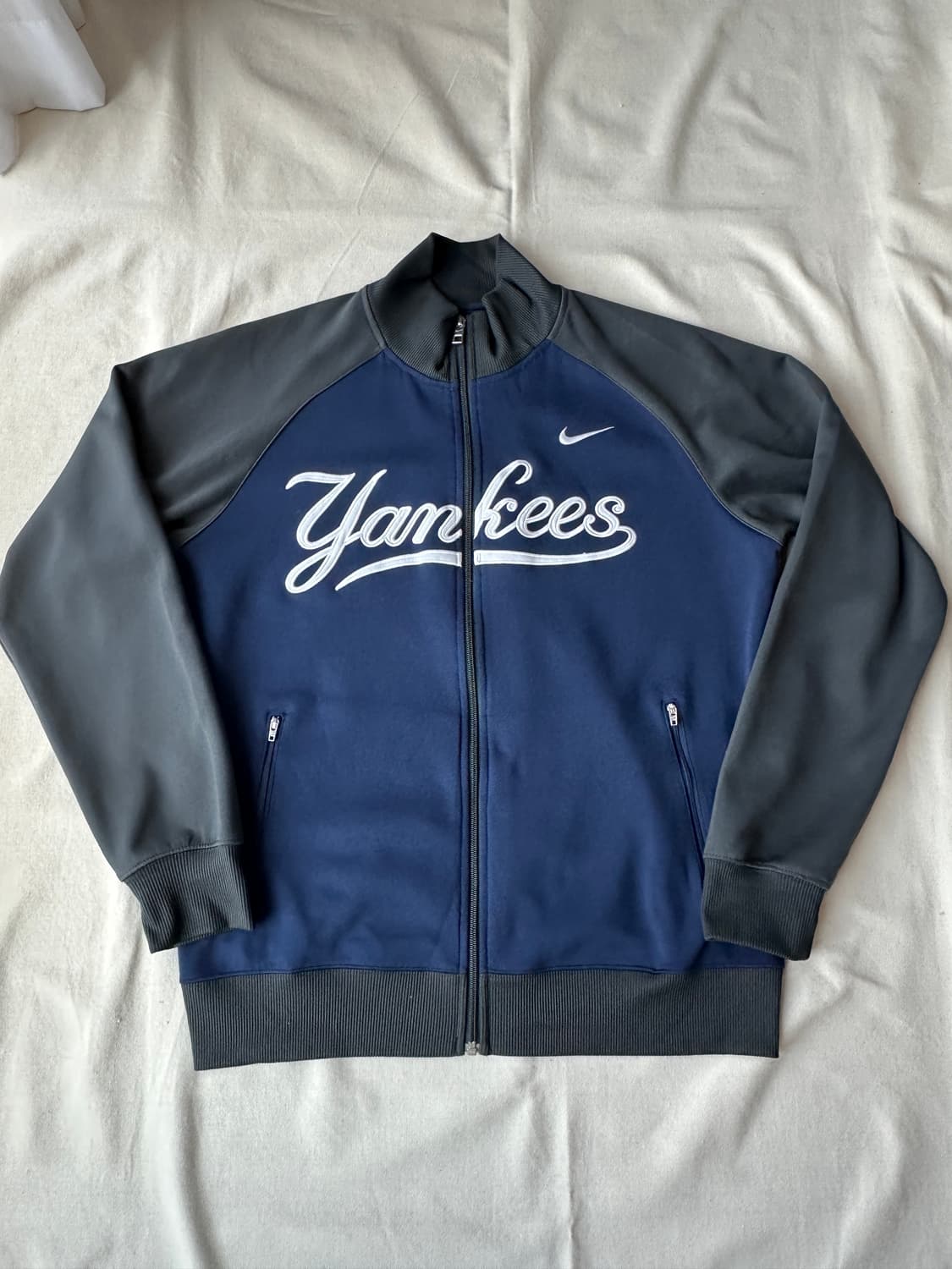 나이키 뉴욕 양키즈 트랙탑 100 상품이미지1