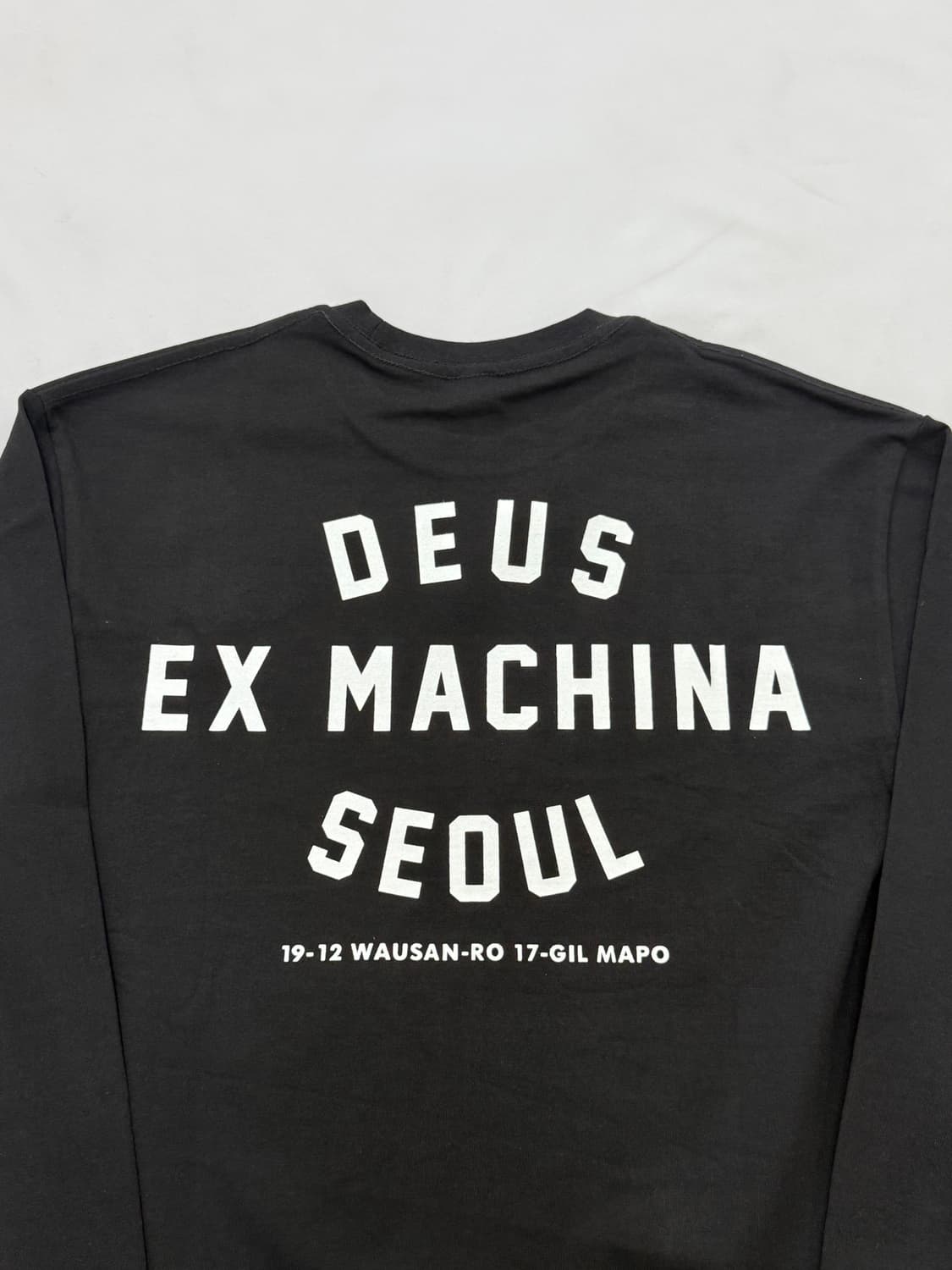 [새상품]Deus데우스 서울 컬리지 긴팔 롱슬리브 티셔츠 블랙 M 상품이미지1