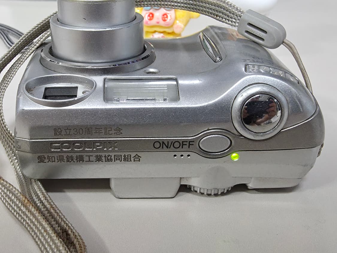 니콘 쿨픽스 5600 빈티지 디지털카메라 상품이미지2