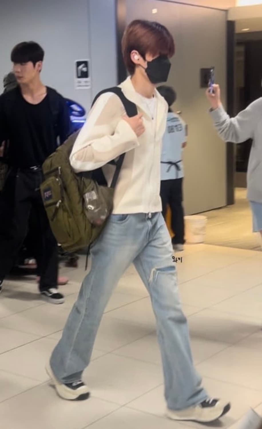 잔스포츠 빅 스튜던트 아미그린 상품이미지3