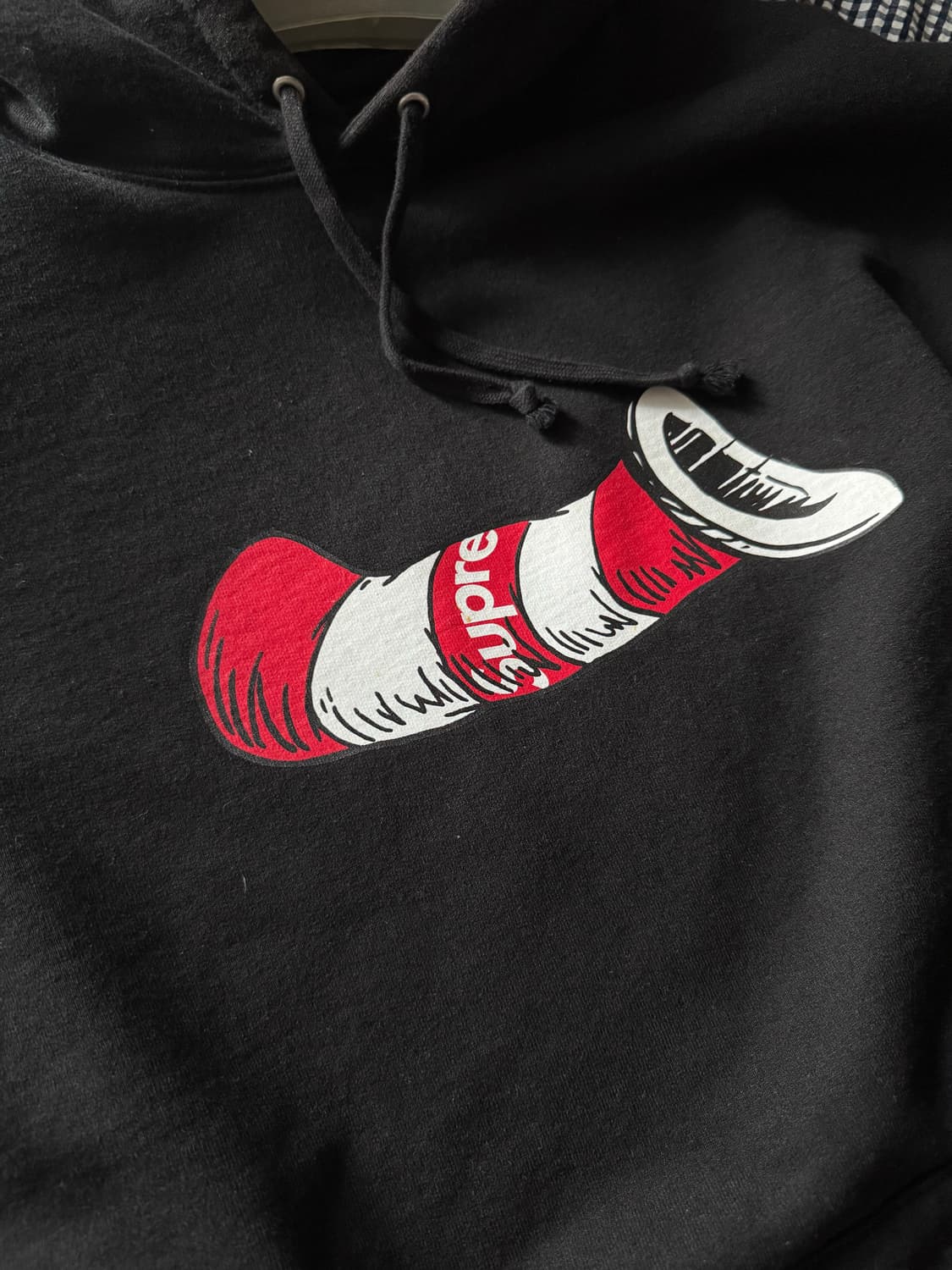 [Supreme] 슈프림 닥터수스 캣 인더 햇 후드티_블랙 (xl) 상품이미지4