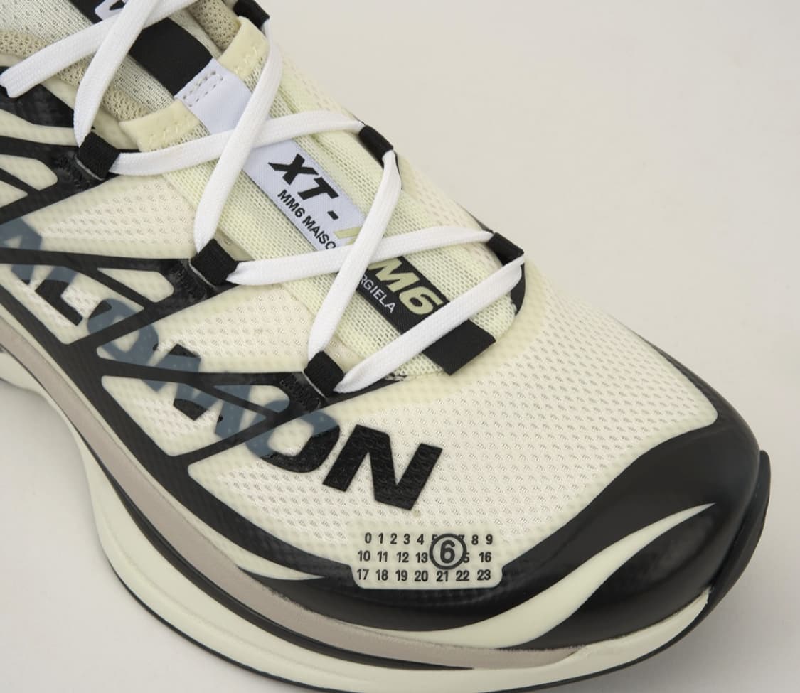 새상품)살로몬 x MM6 메종 마르지엘라 XT-MM6 바닐라 아이스 블랙 상품이미지1
