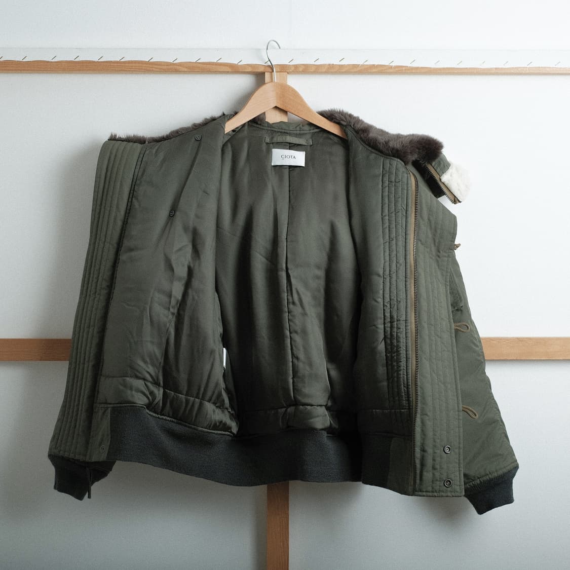 시오타 수빈 코튼 나일론 트윌 N-2B 자켓 5사이즈 그린 상품이미지10