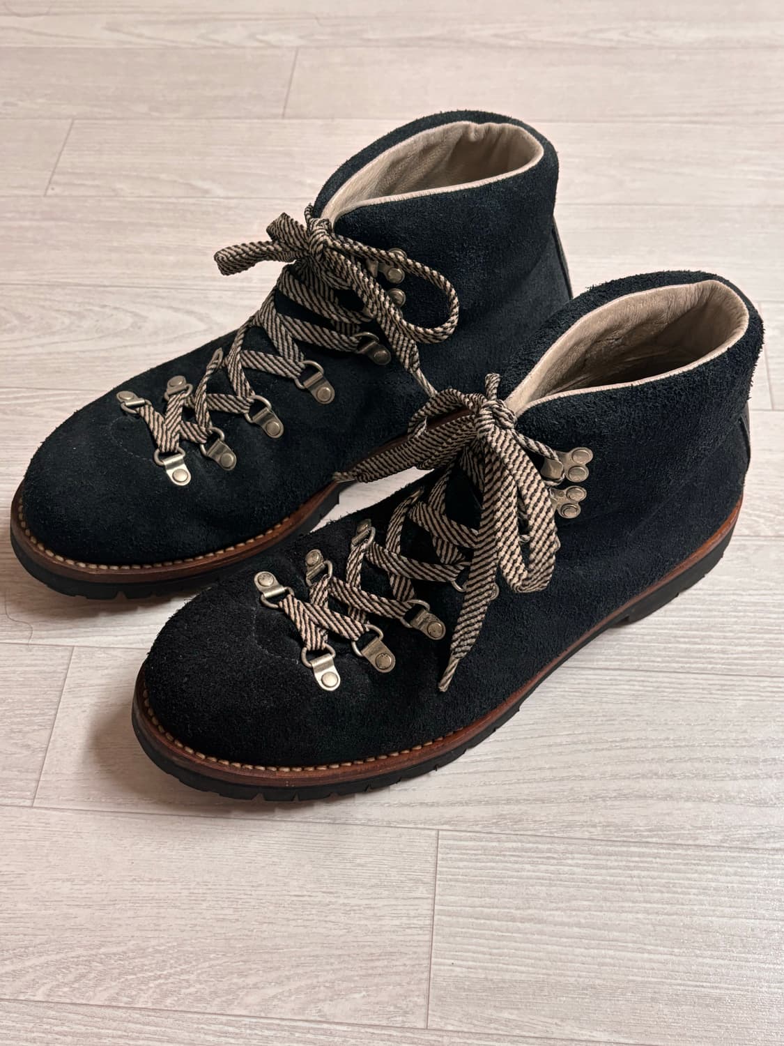 베이프 마운틴 부츠 블랙 상품이미지3