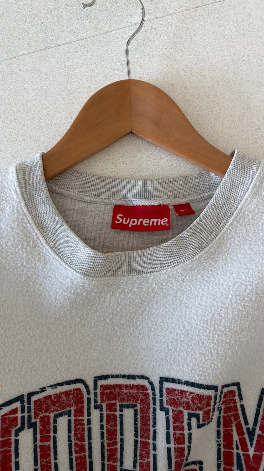 슈프림 인사이드아웃 맨투맨 상품이미지2