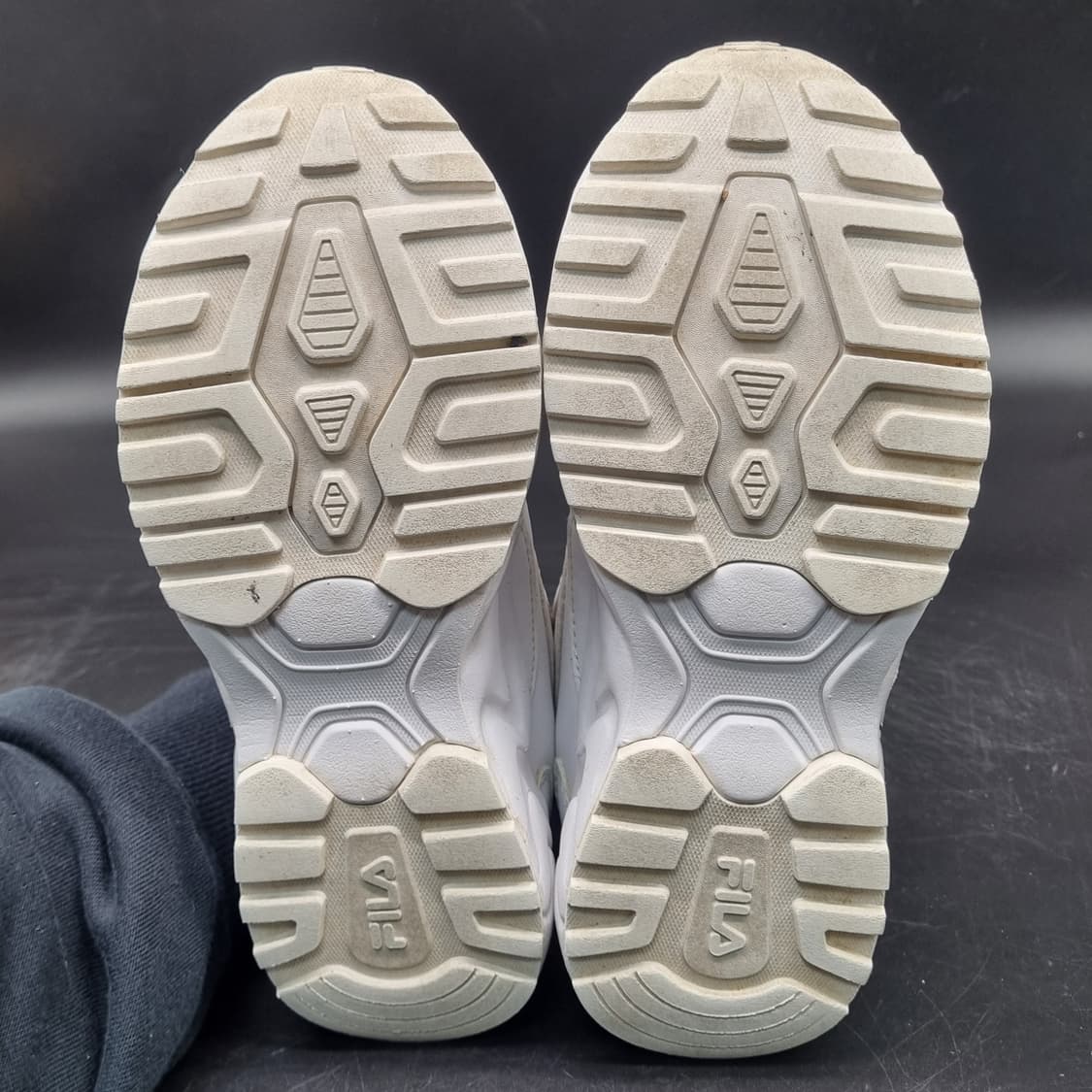 휠라 스플라인스크립트 운동화220 상품이미지3