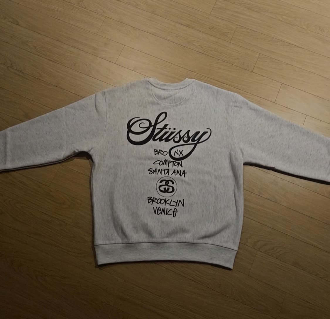 스투시 월드투어 맨투맨 상품이미지3