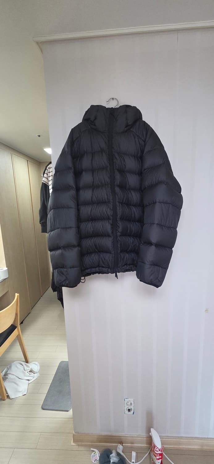 모이프 헬리움 후드 다운 패딩 블랙2 상품이미지2