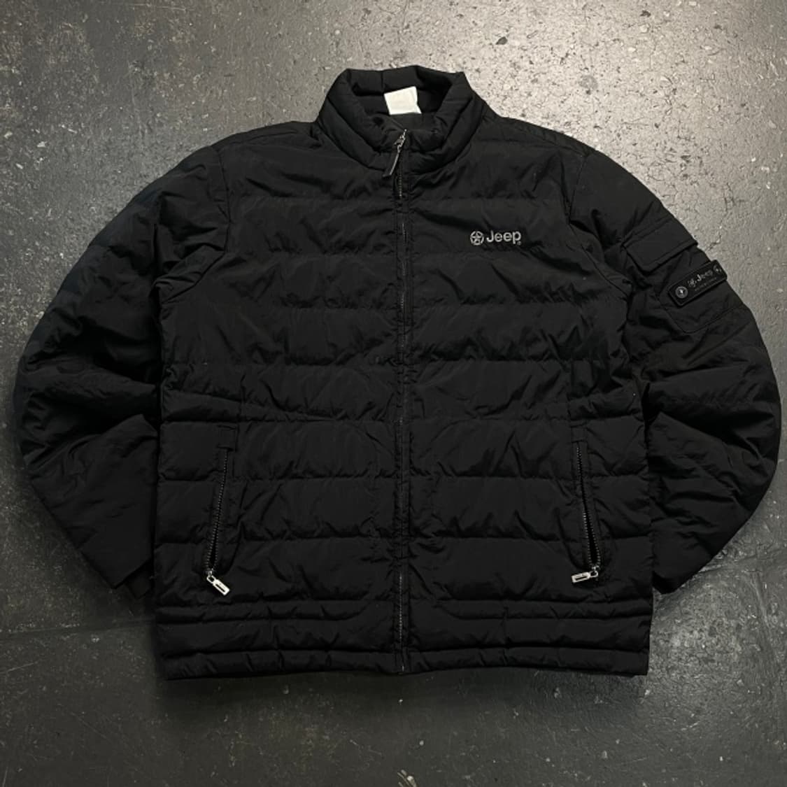 105 지프 경량패딩 상품이미지1