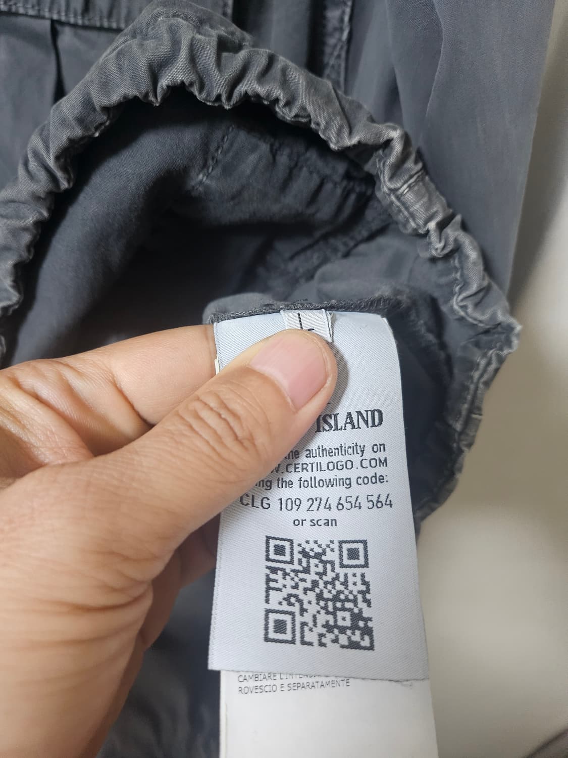 스톤아일랜드 이서준 아노락 그레이L 상품이미지5