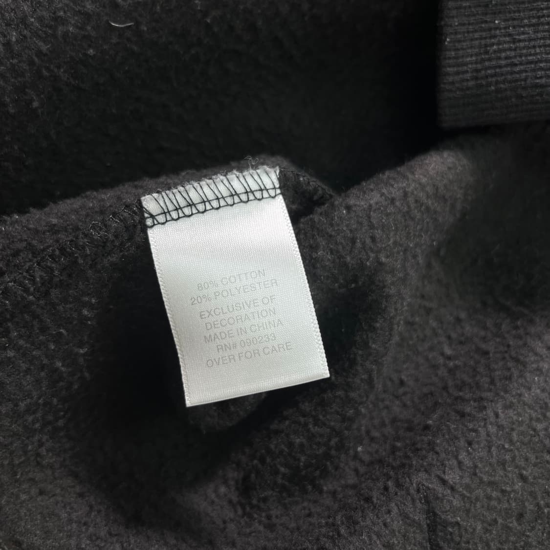 105 피오갓 에센셜 스카치 백로고 후드티 상품이미지6