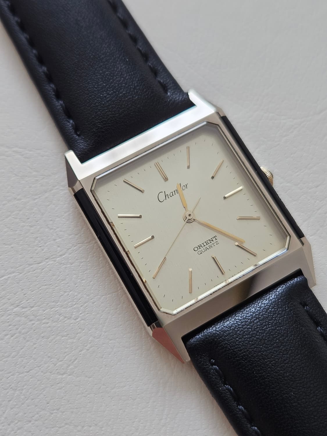 빈티지 오리엔트 Chandor 가죽 시계 상품이미지1