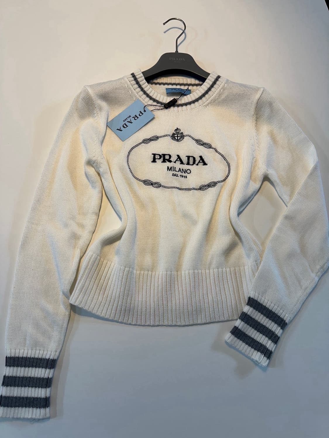 (새상품)프라다니트라운드 상품이미지1