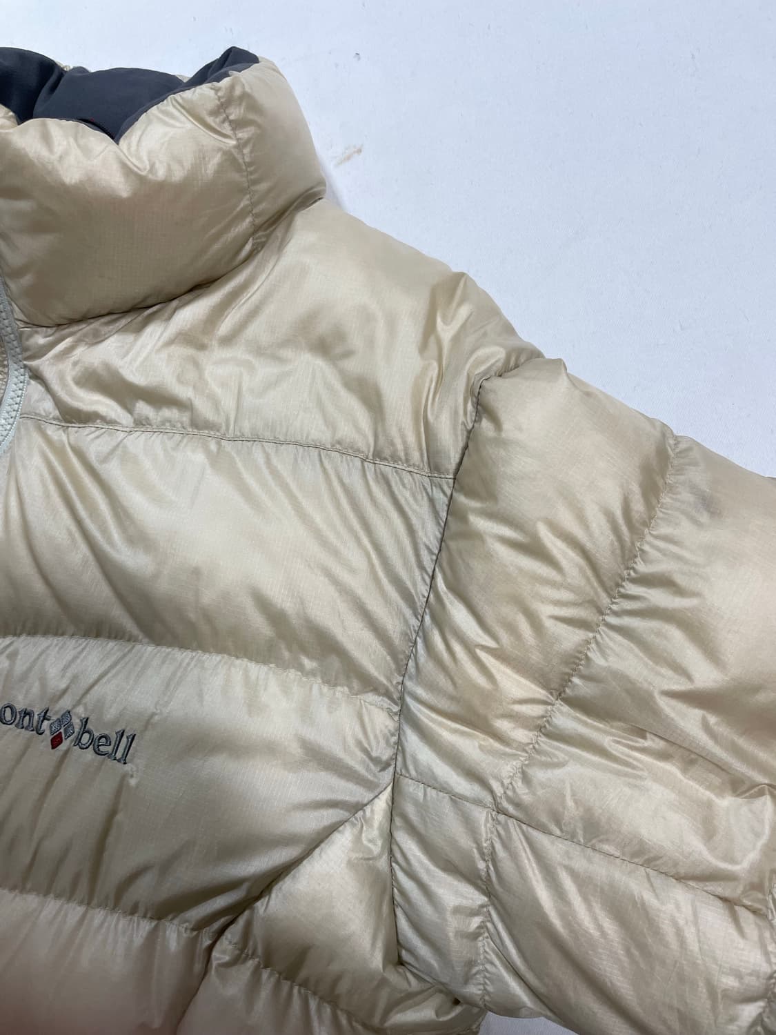 몽벨 재팬 라이트 알파인 구스다운 패딩  상품이미지6