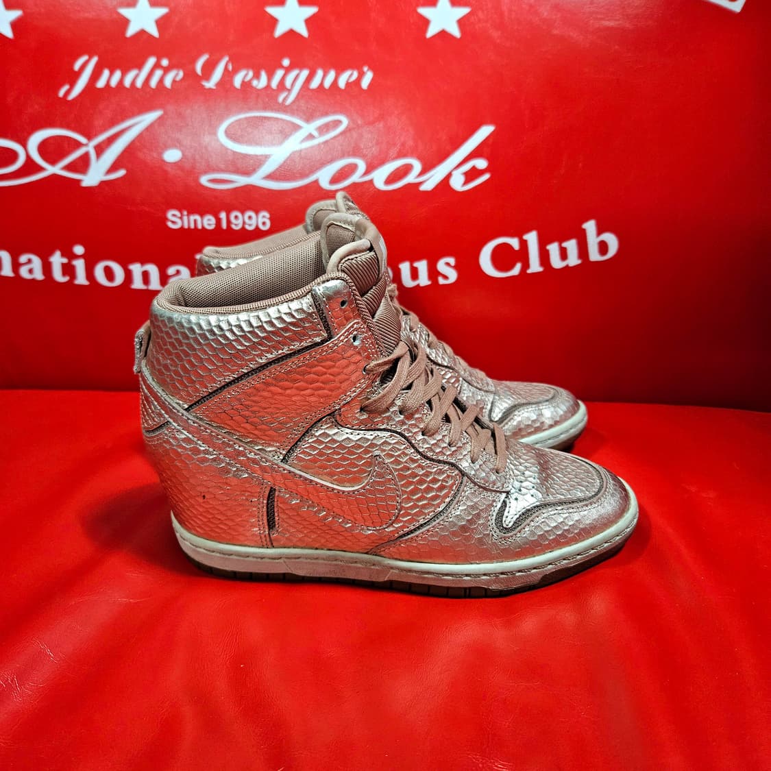 나이키(Nike) 프리미엄 덩크 스카이 하이 골드 웨지 스니커즈 상품이미지3