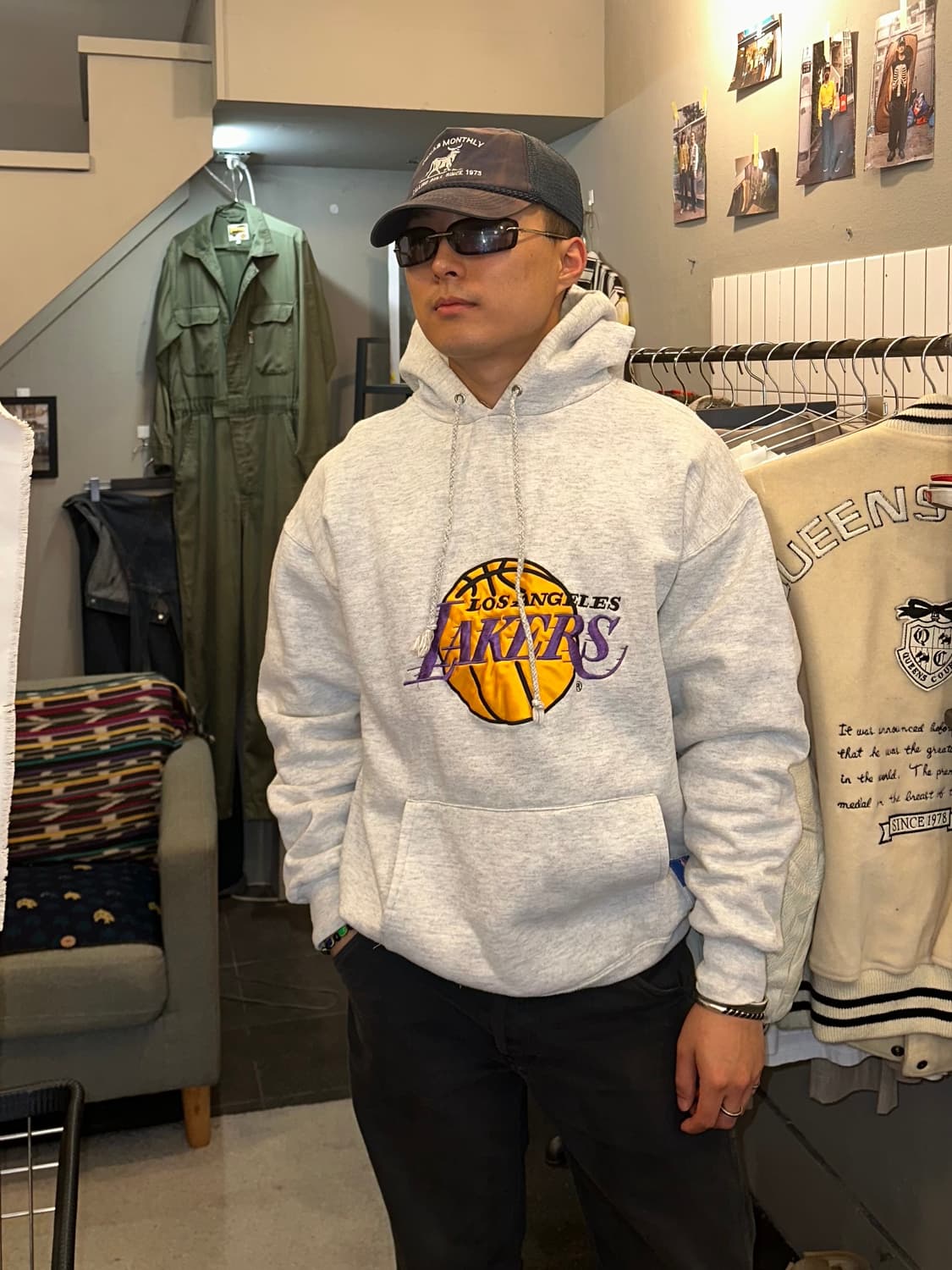 90‘s Nutmeg NBA Lakers logo hood 상품이미지2