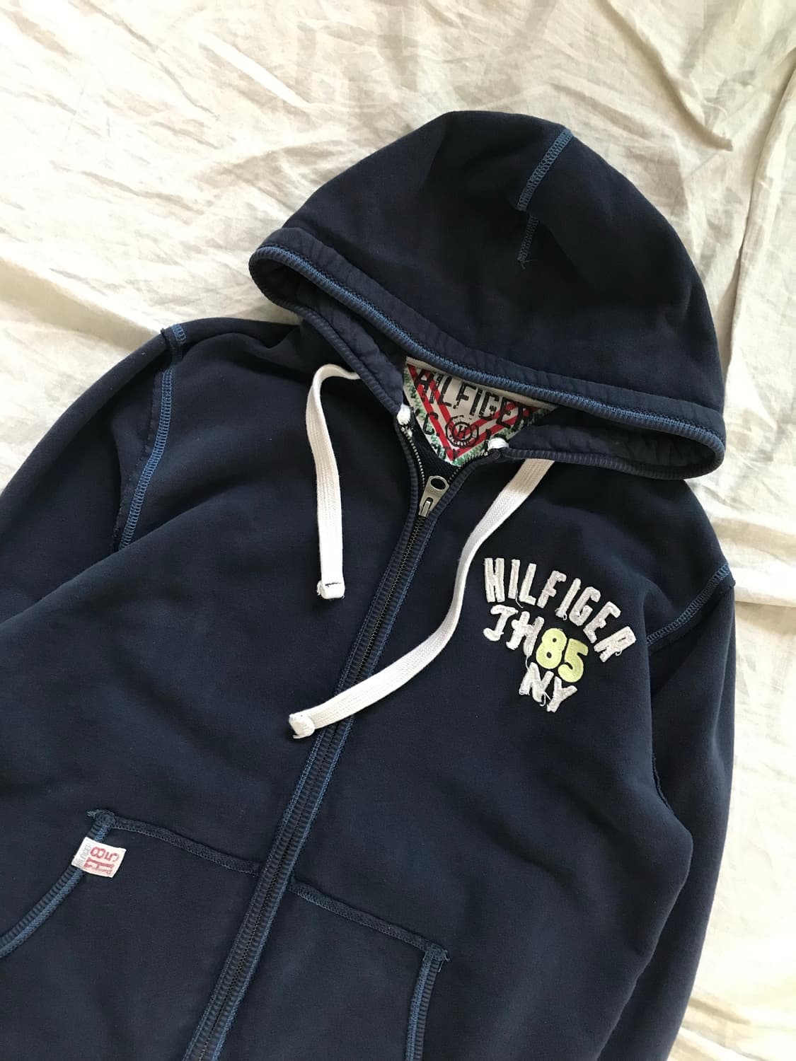 타미힐피거 자수로고 피그먼트 네이비 후드집업 상품이미지6