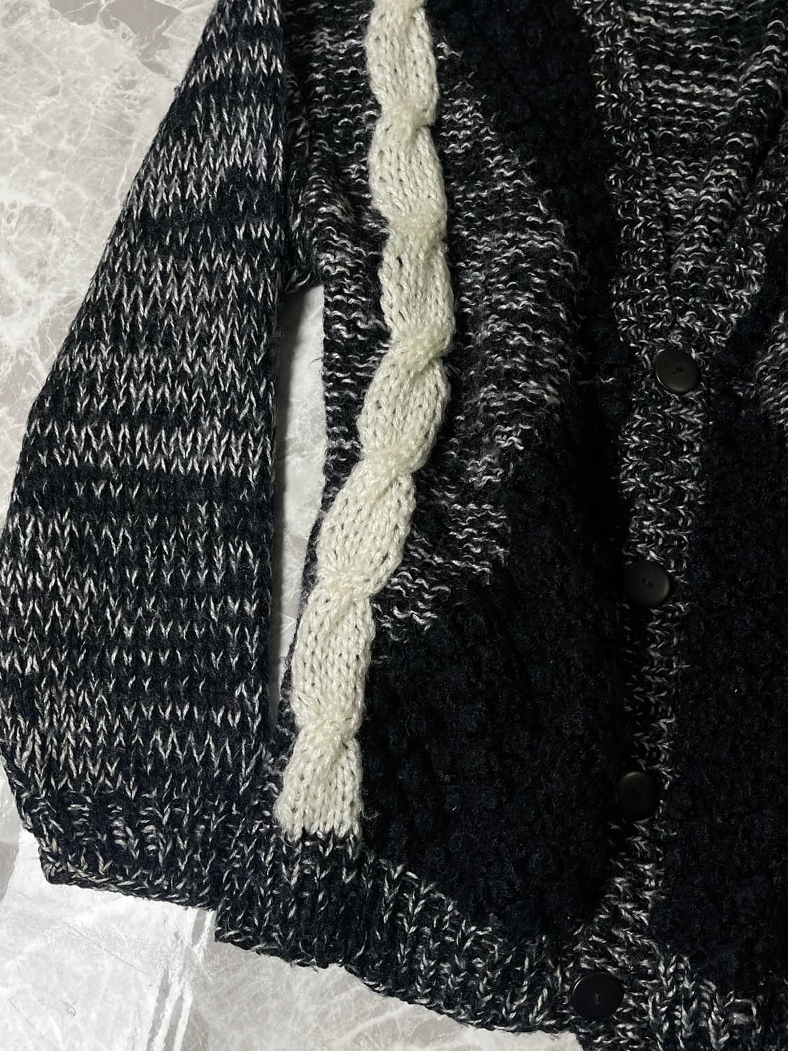 twist button cardigan 상품이미지5