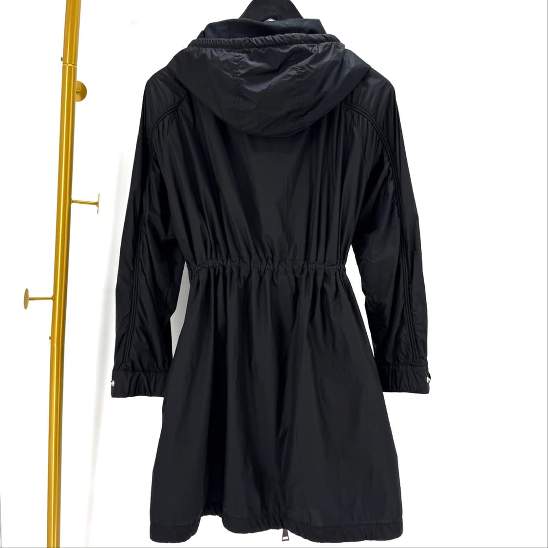 [1사이즈] 몽클레어 ORTIE 여성 후드 바람막이 자켓 블랙 상품이미지3