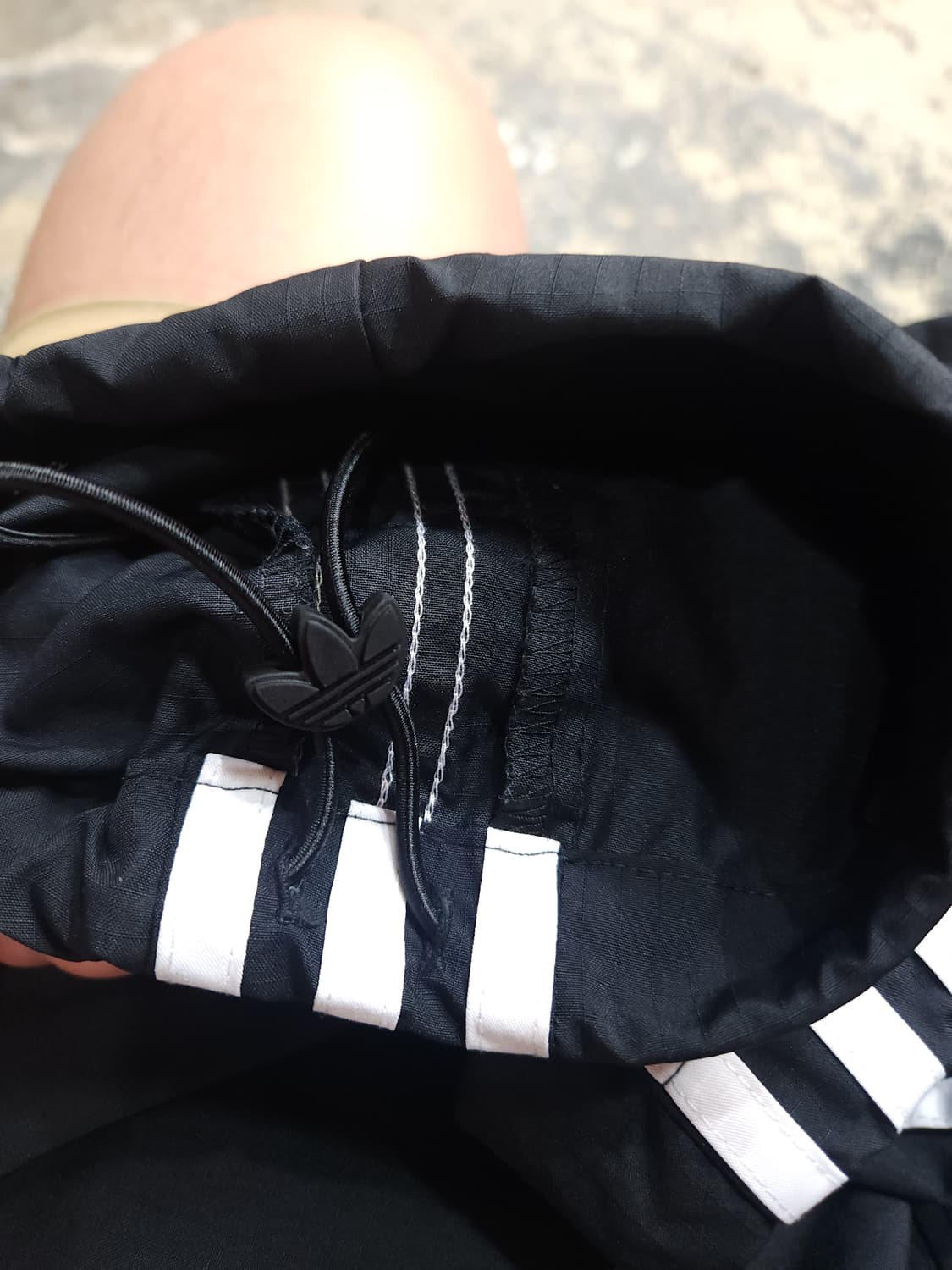 아디다스 삼선 웜업 카고 팬츠
​ 상품이미지6