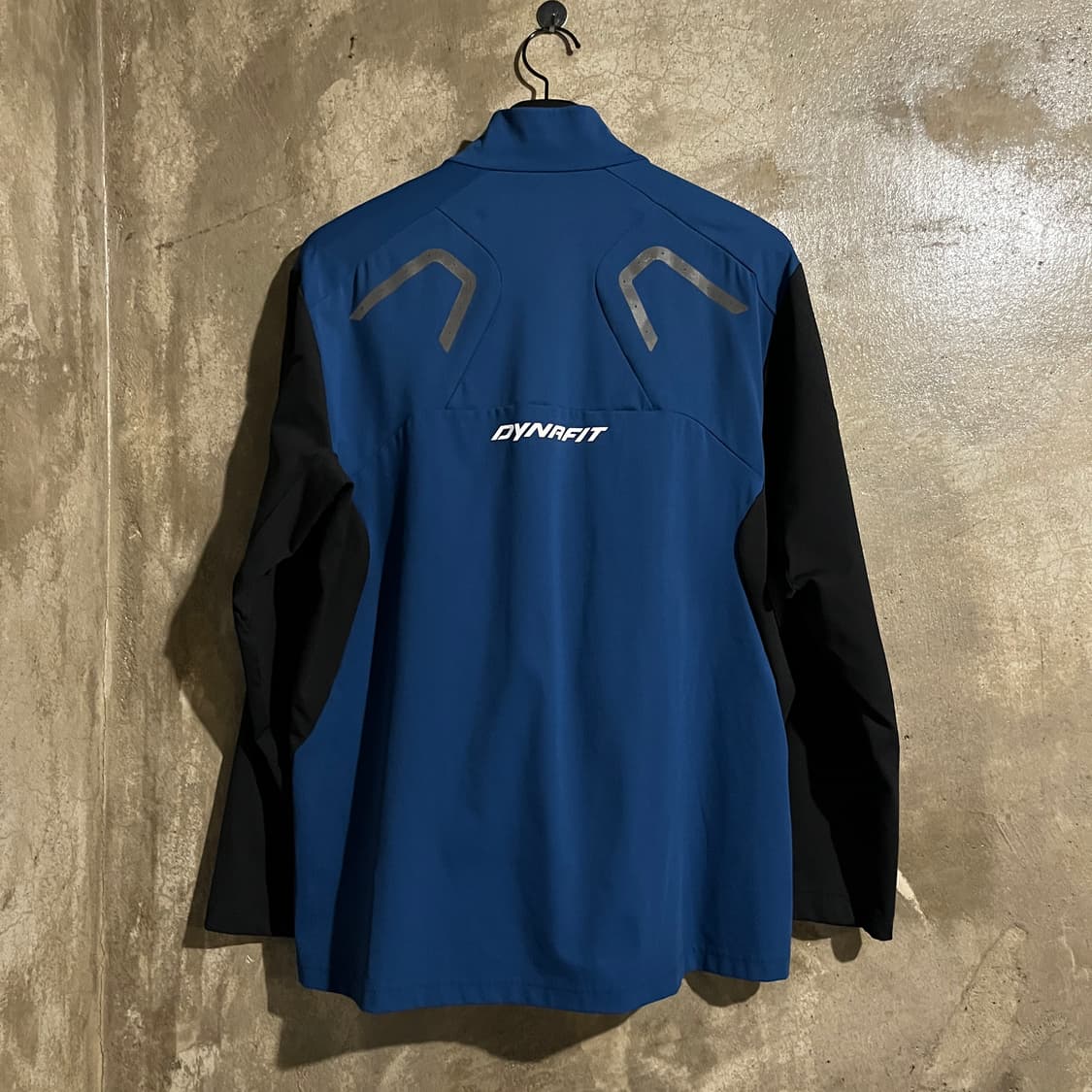 다이나핏 트레이닝 집업  상품이미지4