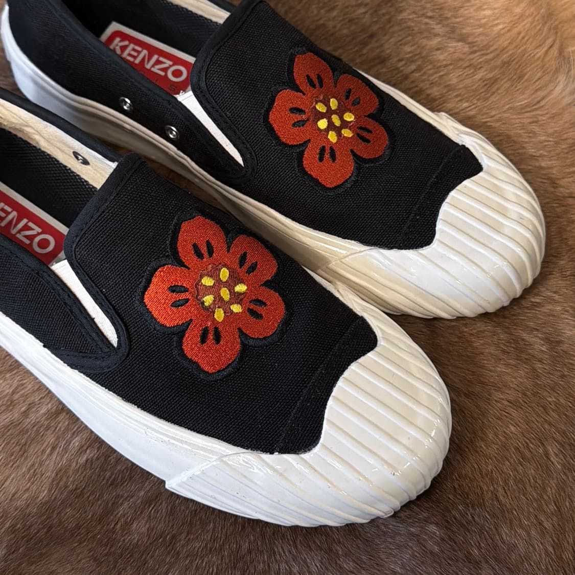 겐조 스쿨로고 패치 우먼 스니커즈 상품이미지2