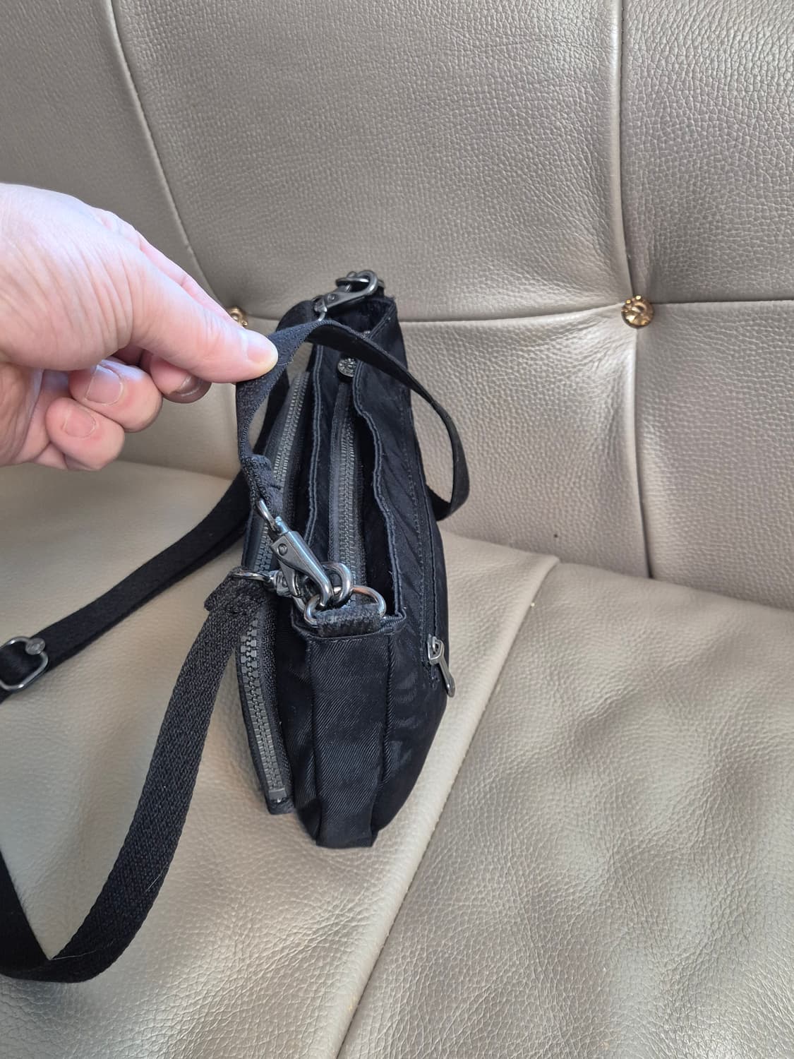 키플링 미르테 크로스백. 상품이미지4