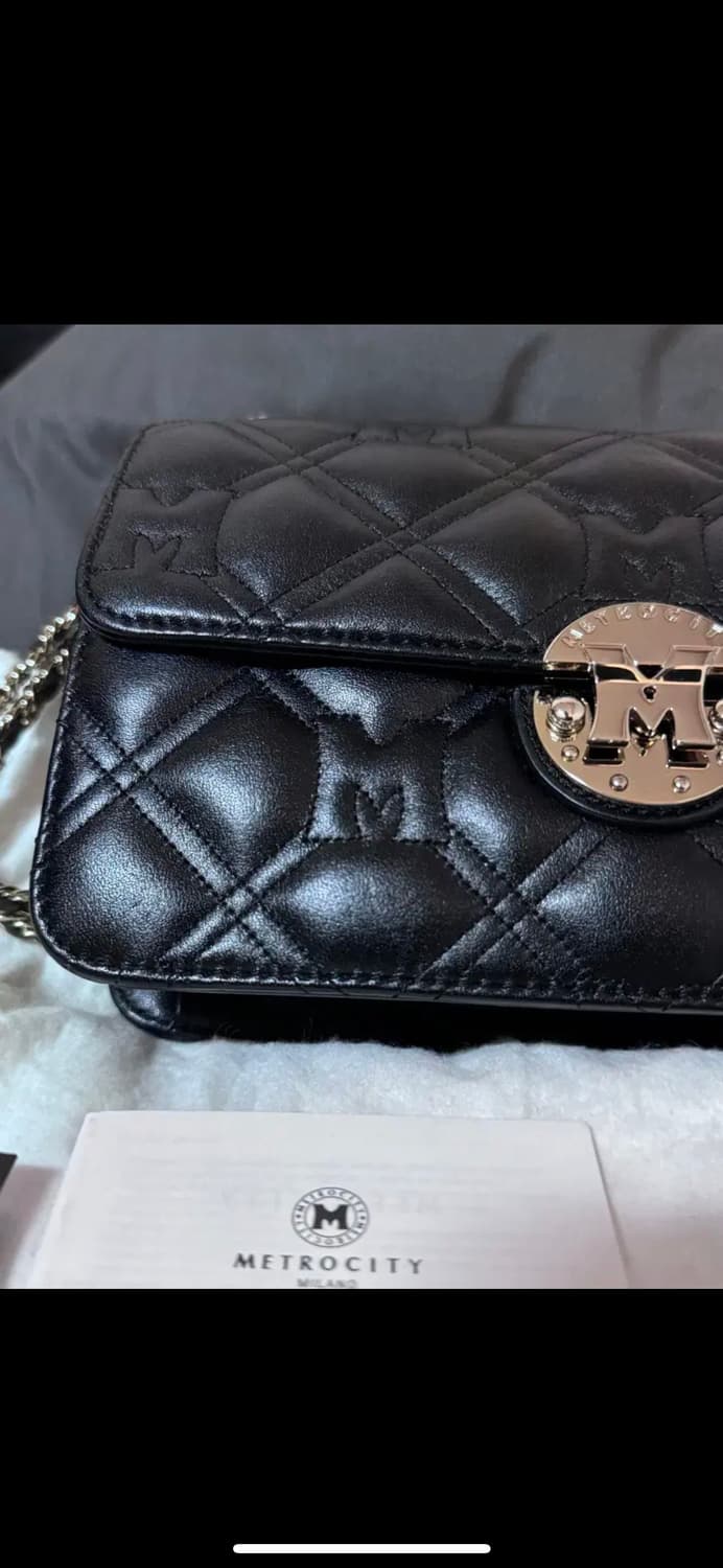 새상품급/풀구성) 메트로시티 체인 크로스백 상품이미지7