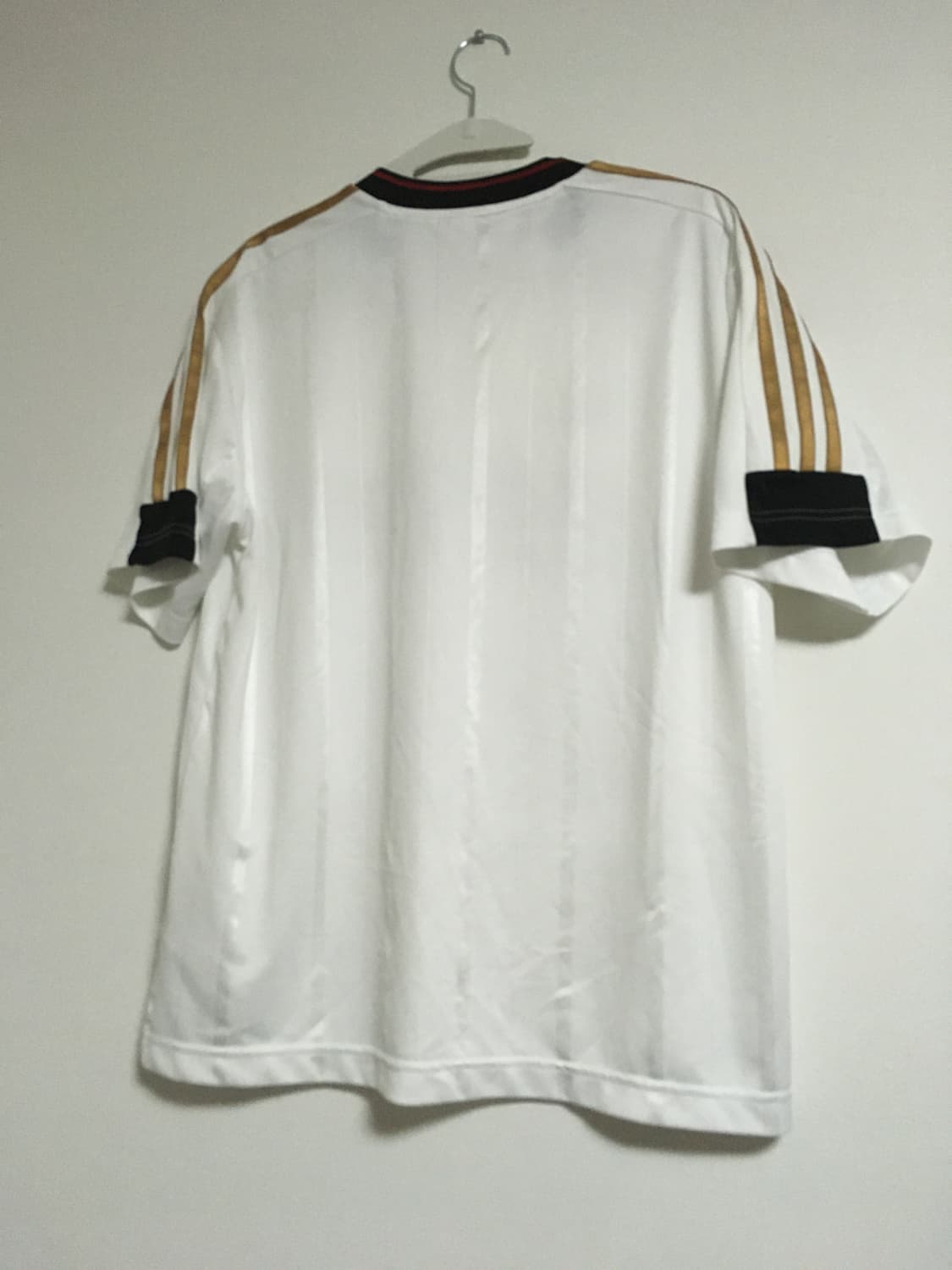 아디다스  하우스 오브  티로 화이트 m (손흥민 착용) 상품이미지2