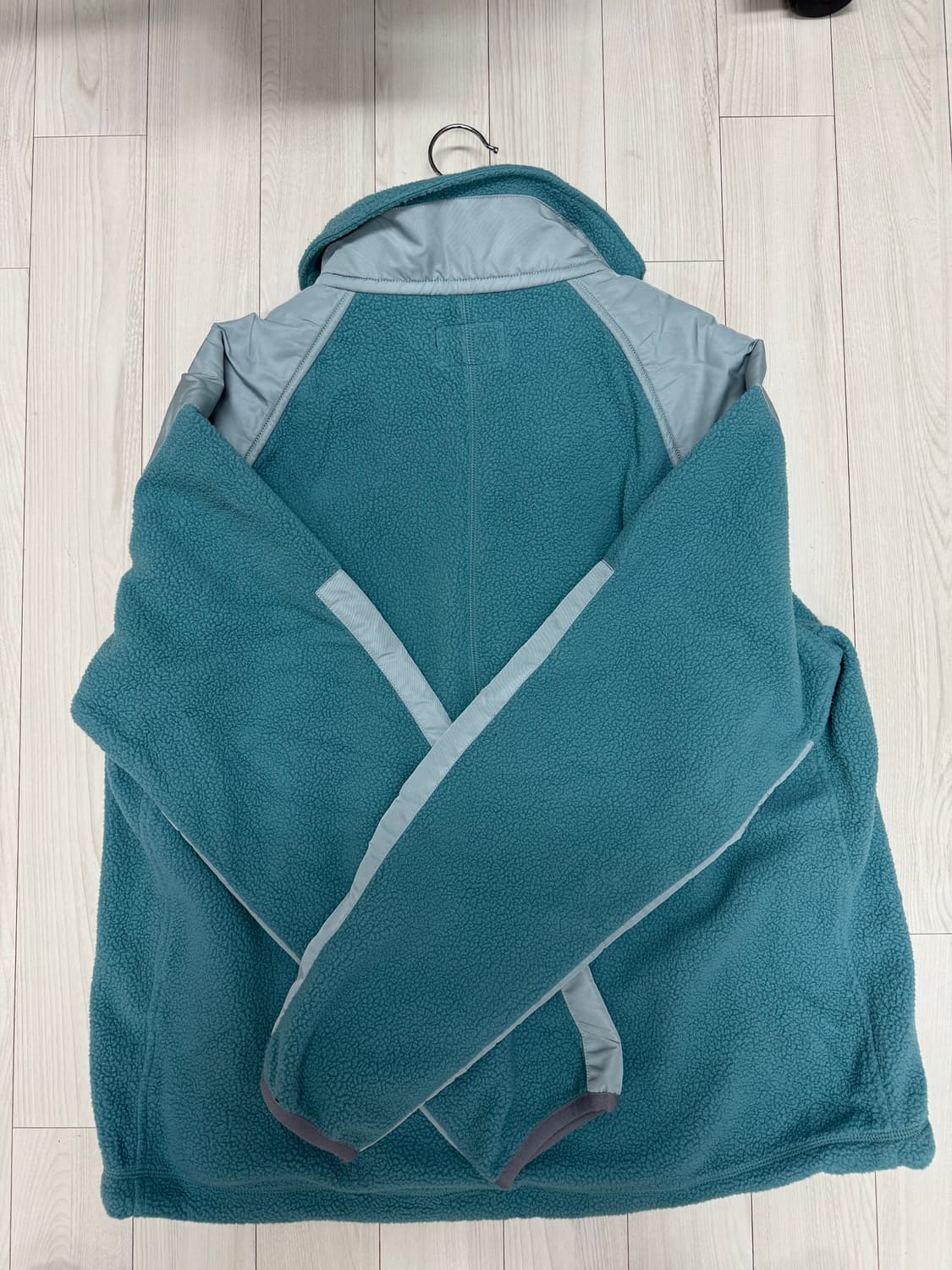 노스퍼플라벨 후리스 판매합니다 상품이미지4