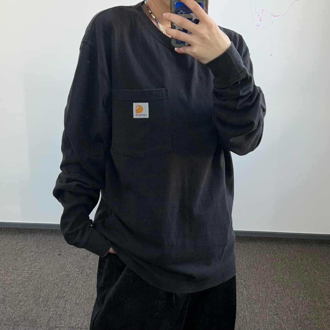 Carhartt 칼하트 원포켓 블랙 롱슬리브   상품이미지2