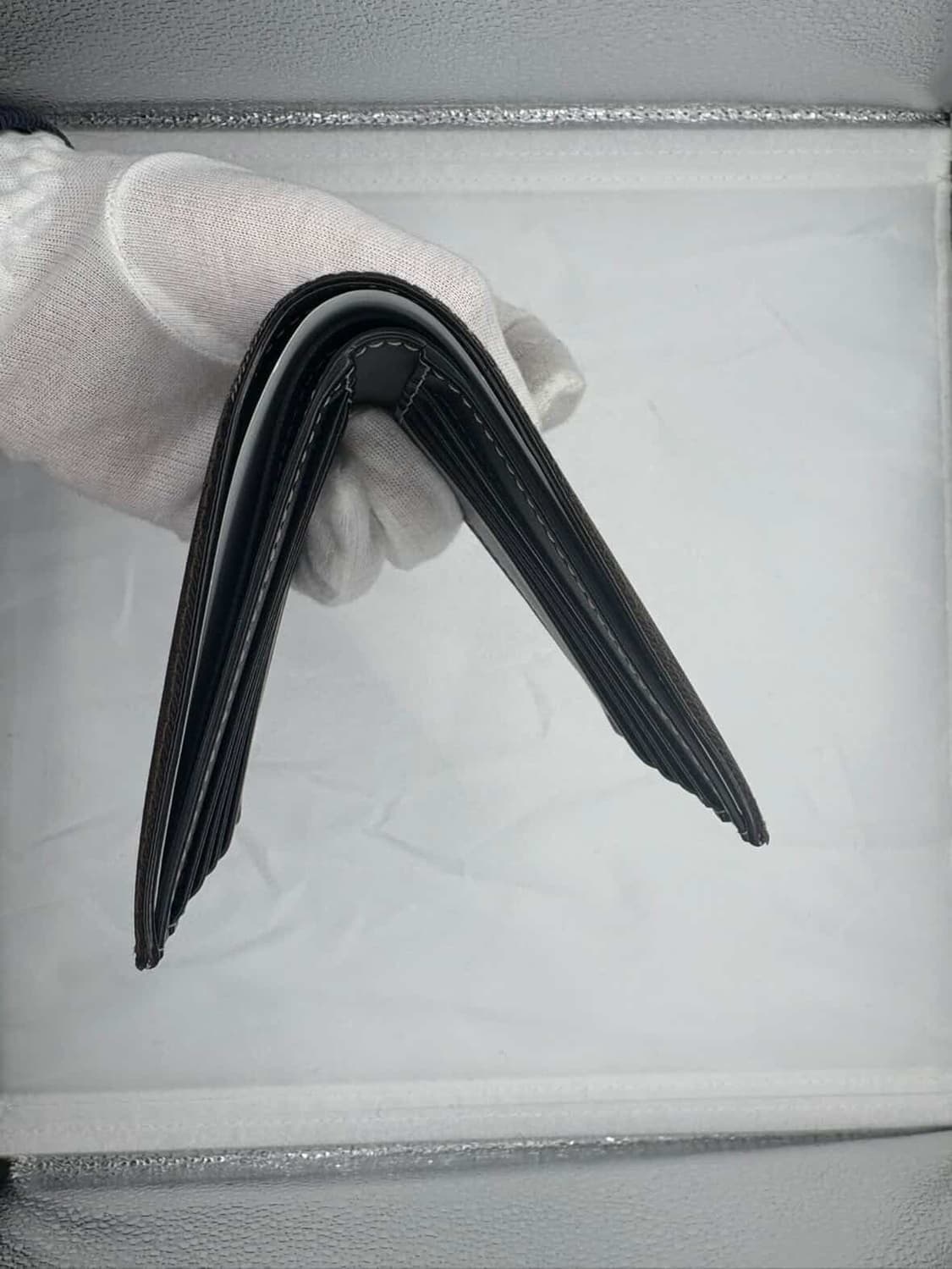 버버리 체크 반지갑 상품이미지5